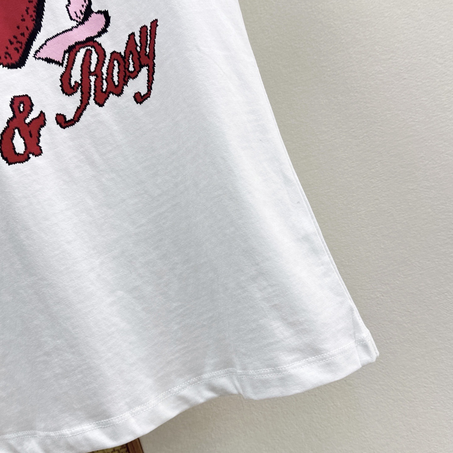 Women's short sleeves